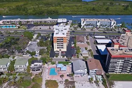 Townhouse At San Remo * Clearwater Beach